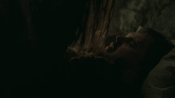 extant_GameOfThrones_5x07-TheGift_2452