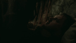 extant_GameOfThrones_5x07-TheGift_2458