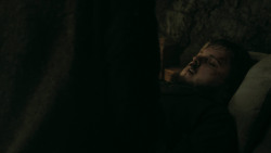 extant_GameOfThrones_5x07-TheGift_2488