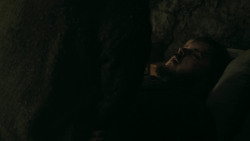 extant_GameOfThrones_5x07-TheGift_2497