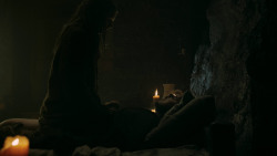extant_GameOfThrones_5x07-TheGift_2511
