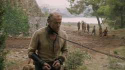 extant_GameOfThrones_5x07-TheGift_2542