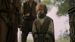 extant_GameOfThrones_5x07-TheGift_2663