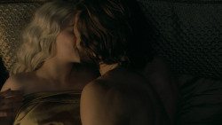 extant_GameOfThrones_5x07-TheGift_2890