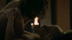 extant_GameOfThrones_5x07-TheGift_2976