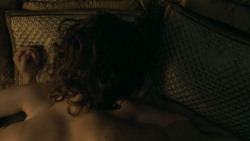 extant_GameOfThrones_5x07-TheGift_3003