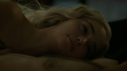 extant_GameOfThrones_5x07-TheGift_3040