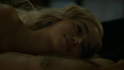 extant_GameOfThrones_5x07-TheGift_3042