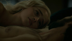 extant_GameOfThrones_5x07-TheGift_3095