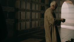 extant_GameOfThrones_5x07-TheGift_3168