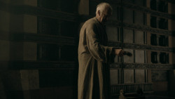 extant_GameOfThrones_5x07-TheGift_3188