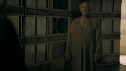 extant_GameOfThrones_5x07-TheGift_3347