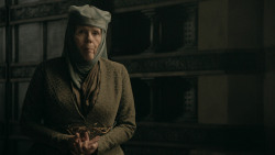 extant_GameOfThrones_5x07-TheGift_3356