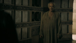 extant_GameOfThrones_5x07-TheGift_3376
