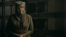 extant_GameOfThrones_5x07-TheGift_3398