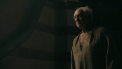 extant_GameOfThrones_5x07-TheGift_3415