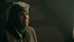 extant_GameOfThrones_5x07-TheGift_3437