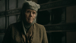 extant_GameOfThrones_5x07-TheGift_3472