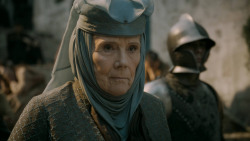 extant_GameOfThrones_5x07-TheGift_3497