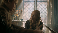 extant_GameOfThrones_5x07-TheGift_3722