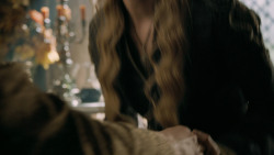 extant_GameOfThrones_5x07-TheGift_3817