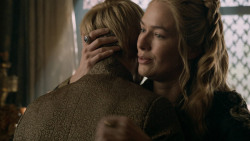 extant_GameOfThrones_5x07-TheGift_3832