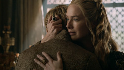 extant_GameOfThrones_5x07-TheGift_3838