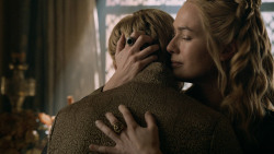 extant_GameOfThrones_5x07-TheGift_3845