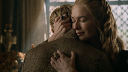 extant_GameOfThrones_5x07-TheGift_3849