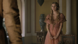extant_GameOfThrones_5x07-TheGift_3891