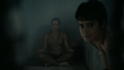 extant_GameOfThrones_5x07-TheGift_4056