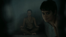 extant_GameOfThrones_5x07-TheGift_4057