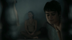 extant_GameOfThrones_5x07-TheGift_4095