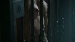 extant_GameOfThrones_5x07-TheGift_4221