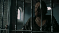 extant_GameOfThrones_5x07-TheGift_4228