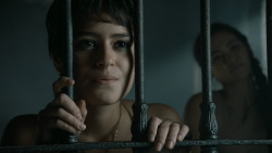 extant_GameOfThrones_5x07-TheGift_4263