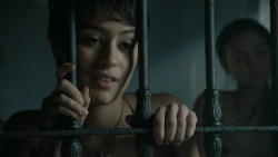 extant_GameOfThrones_5x07-TheGift_4287