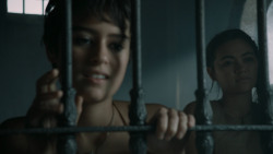extant_GameOfThrones_5x07-TheGift_4302