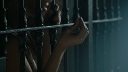 extant_GameOfThrones_5x07-TheGift_4316