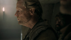 extant_GameOfThrones_5x07-TheGift_4715
