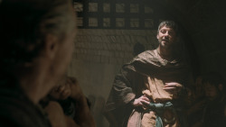extant_GameOfThrones_5x07-TheGift_4725