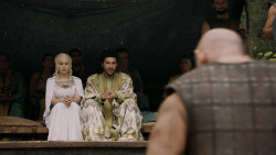 extant_GameOfThrones_5x07-TheGift_4933