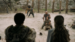 extant_GameOfThrones_5x07-TheGift_4935