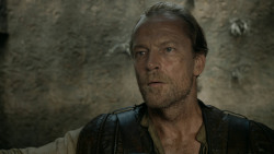 extant_GameOfThrones_5x07-TheGift_4954