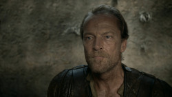 extant_GameOfThrones_5x07-TheGift_5017