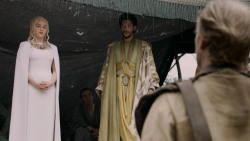 extant_GameOfThrones_5x07-TheGift_5204