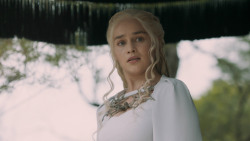 extant_GameOfThrones_5x07-TheGift_5234