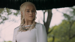 extant_GameOfThrones_5x07-TheGift_5255