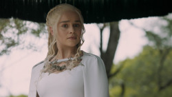 extant_GameOfThrones_5x07-TheGift_5256