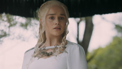 extant_GameOfThrones_5x07-TheGift_5270